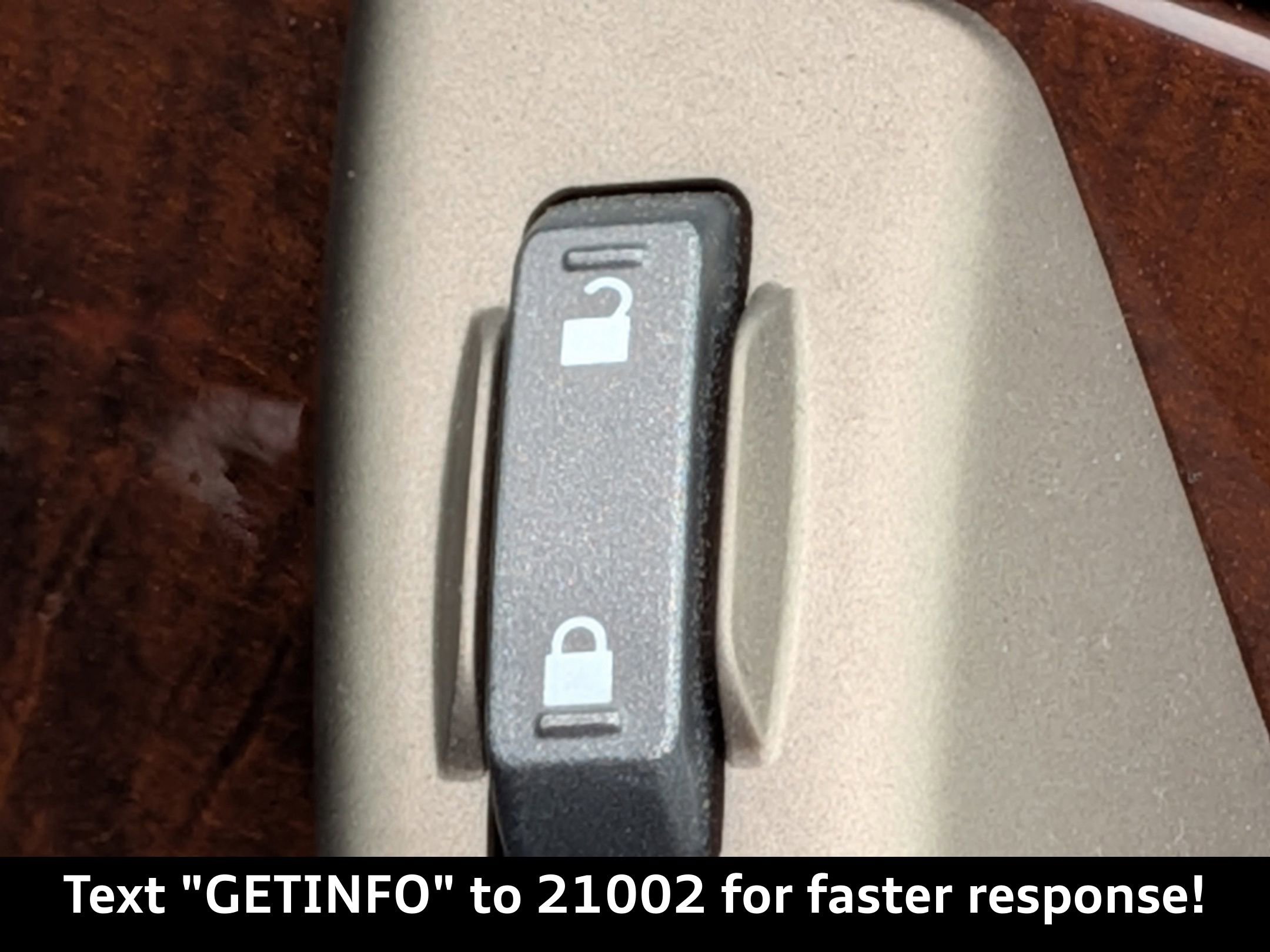 Used 2013 Lincoln MKX FWD image 25