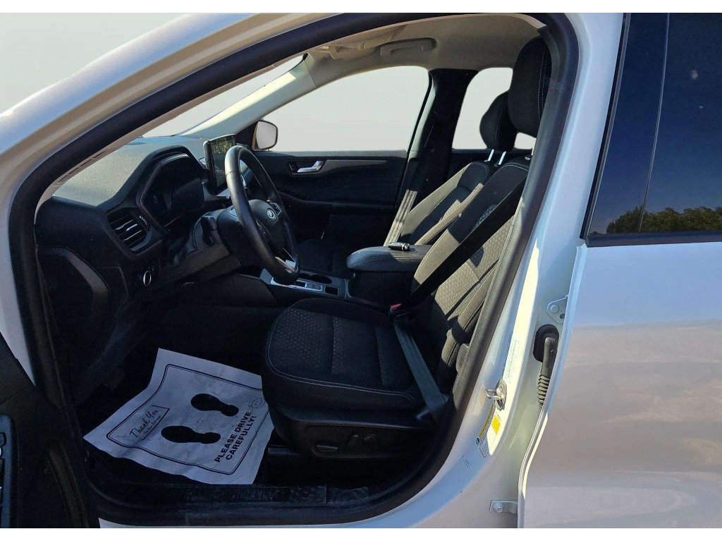 Used 2023 Ford Escape Active w/ Tech Pack #2 AWD/4WD image 10