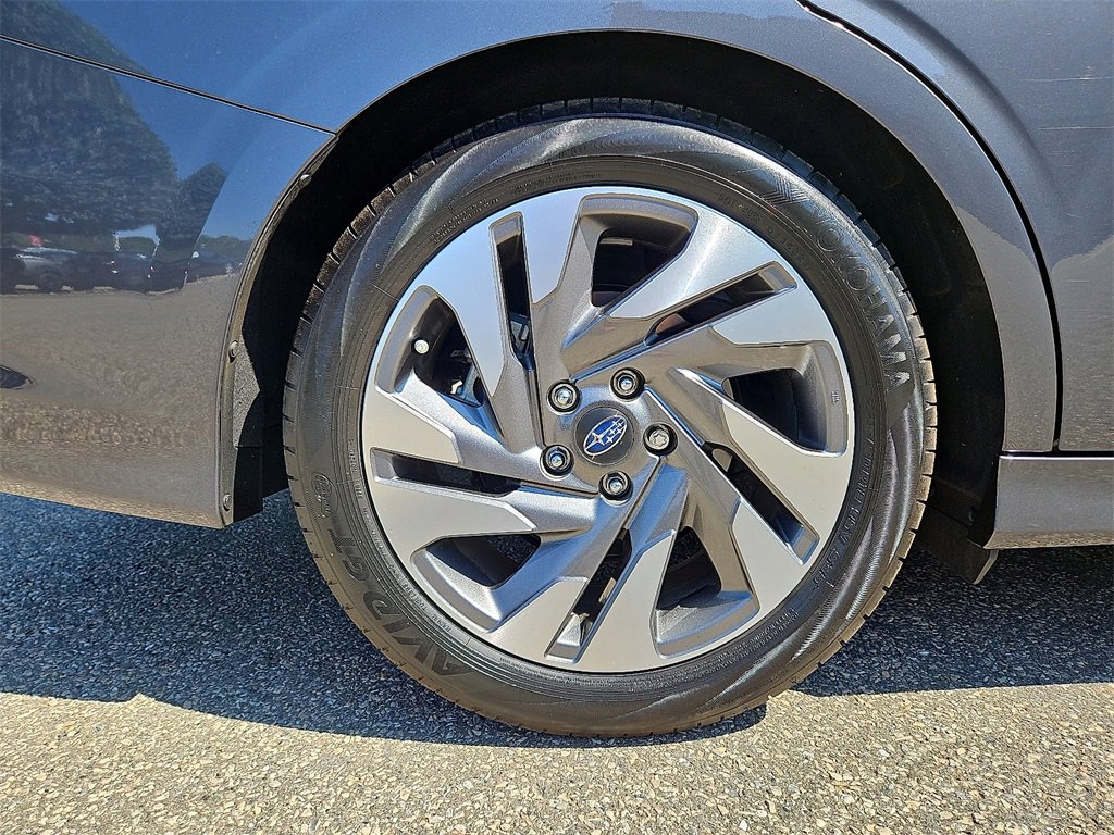 Used 2024 Subaru Legacy Limited image 9