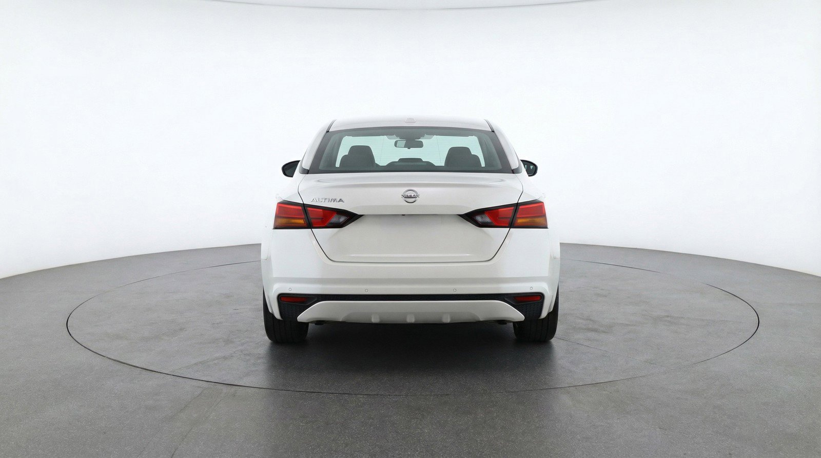 Used 2025 Nissan Altima 2.5 SV FWD image 7
