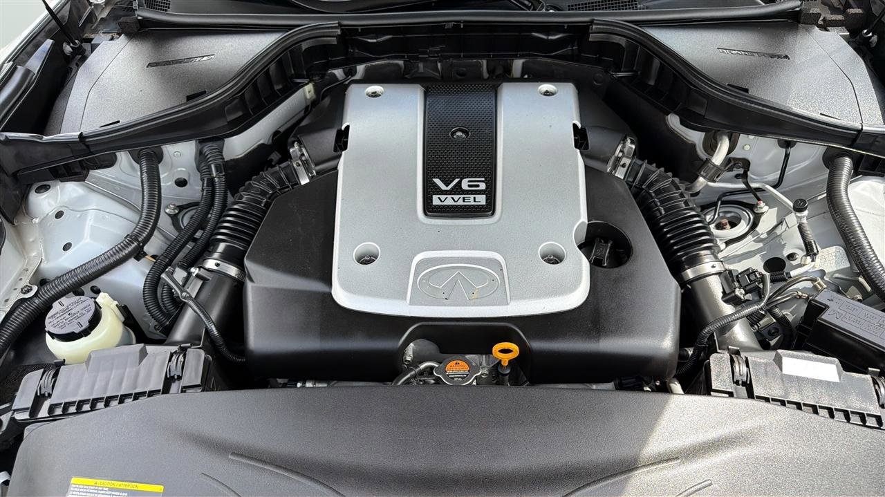 Used 2012 INFINITI M37 x w/ Premium Pkg AWD/4WD image 32