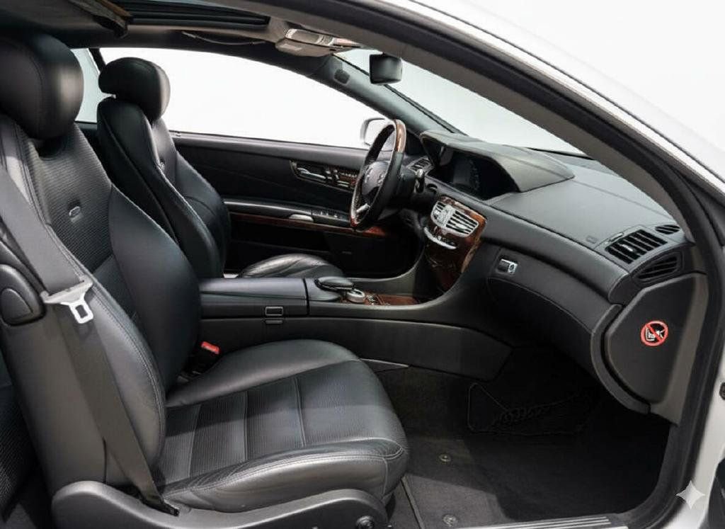 Used 2009 Mercedes-Benz CL 63 AMG image 14