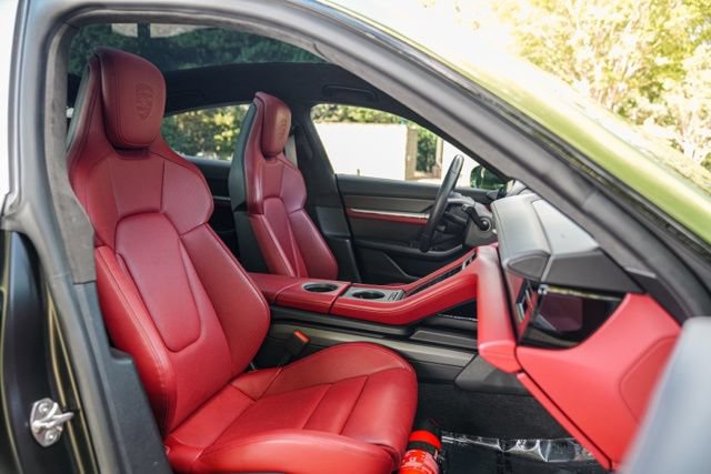 Used 2020 Porsche Taycan Turbo S AWD/4WD image 46
