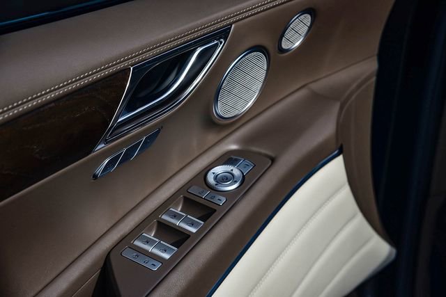 Used 2024 Genesis GV80 3.5T image 24