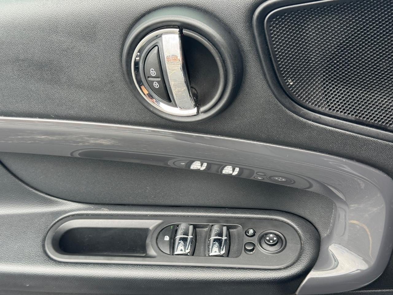 Used 2018 MINI Cooper Countryman S FWD image 26