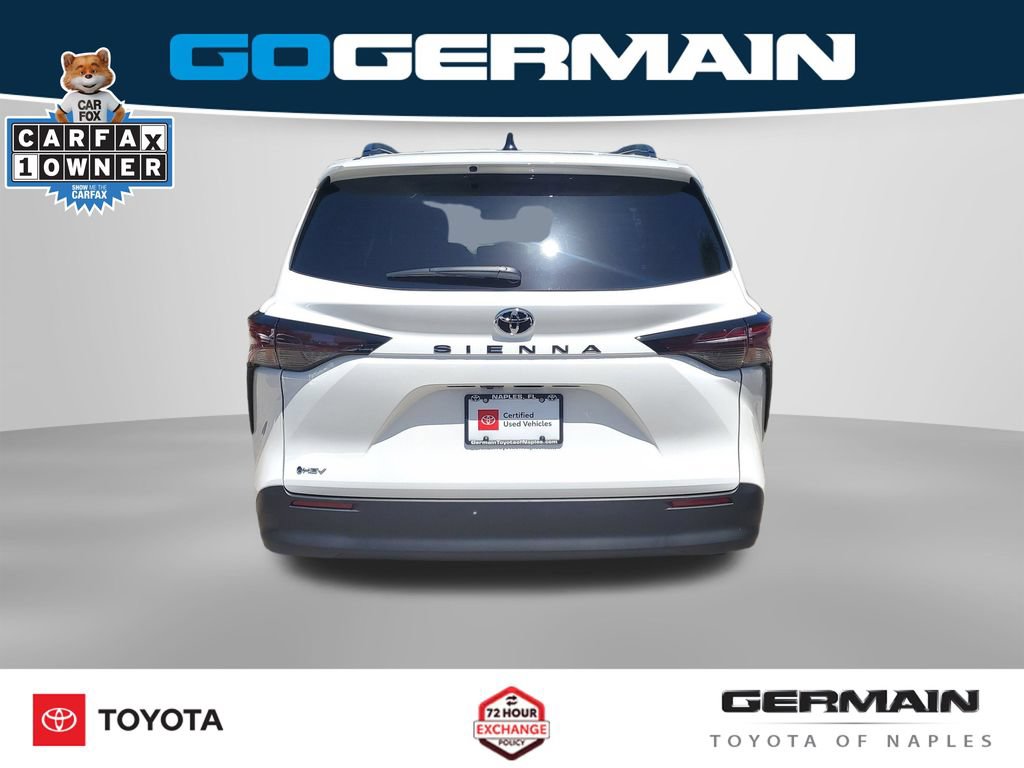 Certified 2026 Toyota Sienna LE FWD image 10