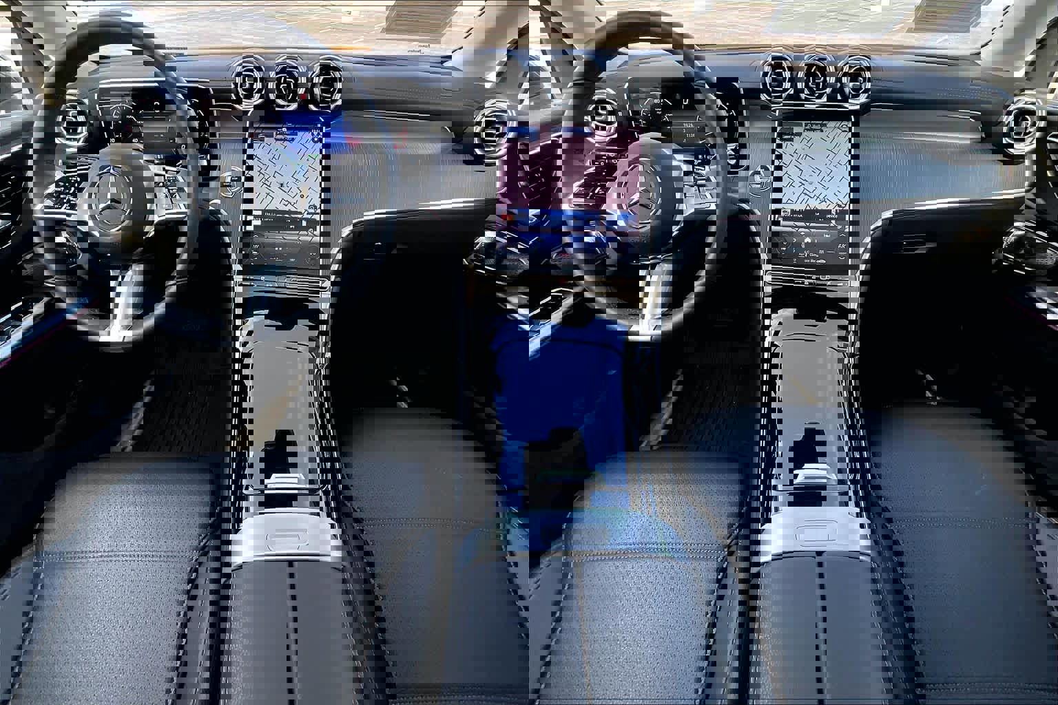 Certified 2023 Mercedes-Benz GLC 300 4MATIC image 17