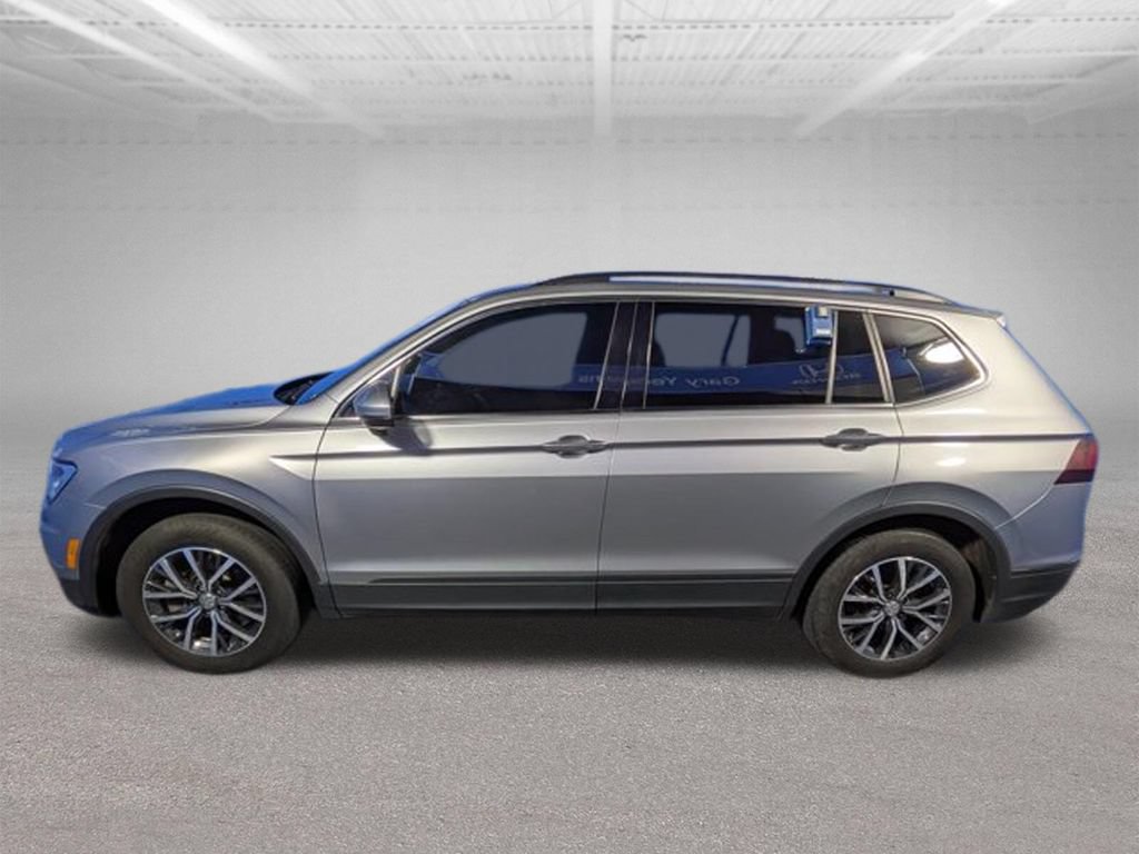 Used 2019 Volkswagen Tiguan SE w/ Panoramic Sunroof Package AWD/4WD image 8