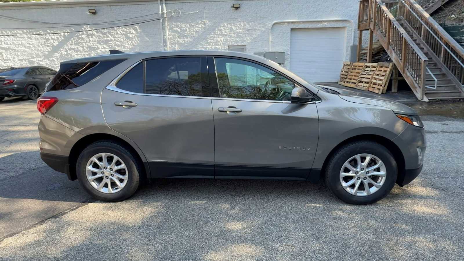 Used 2019 Chevrolet Equinox LT image 9