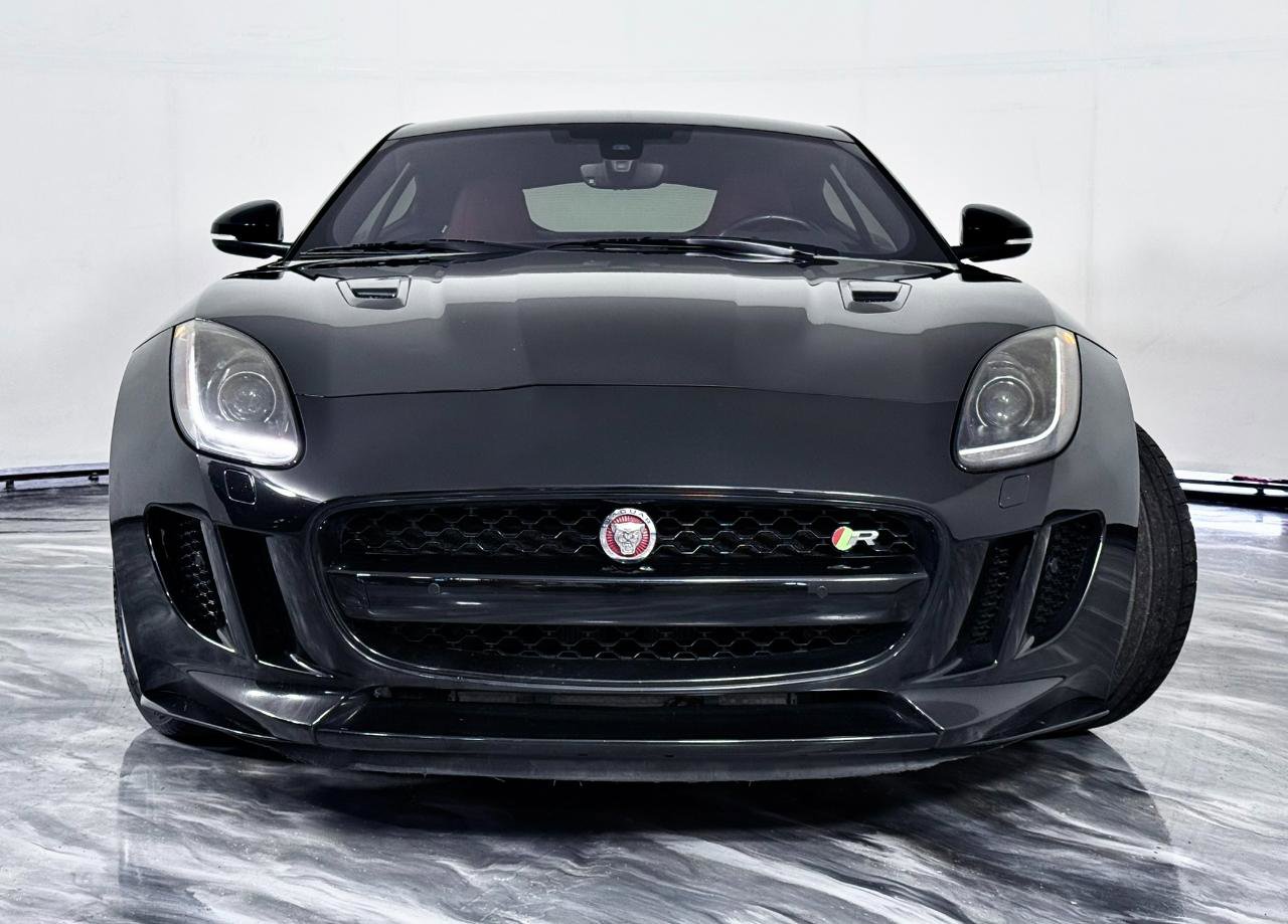Used 2017 Jaguar F-TYPE R image 7