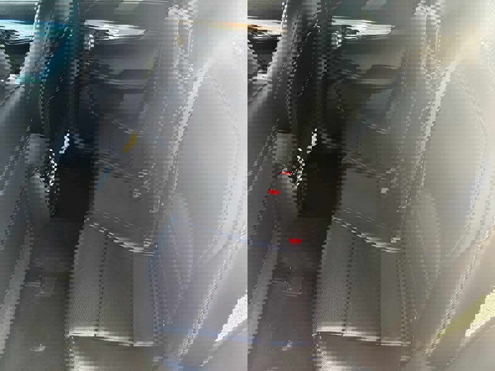 Used 2022 INFINITI QX50 Sensory image 14