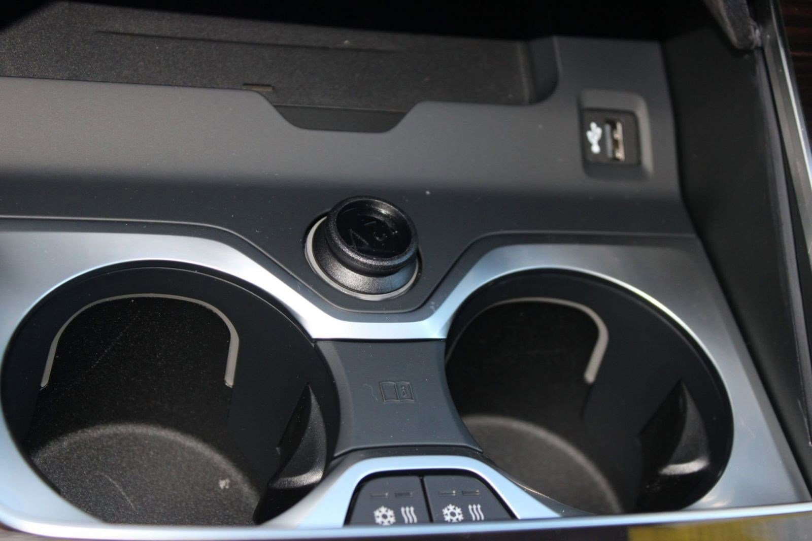 New 2026 BMW X7 M60i image 28