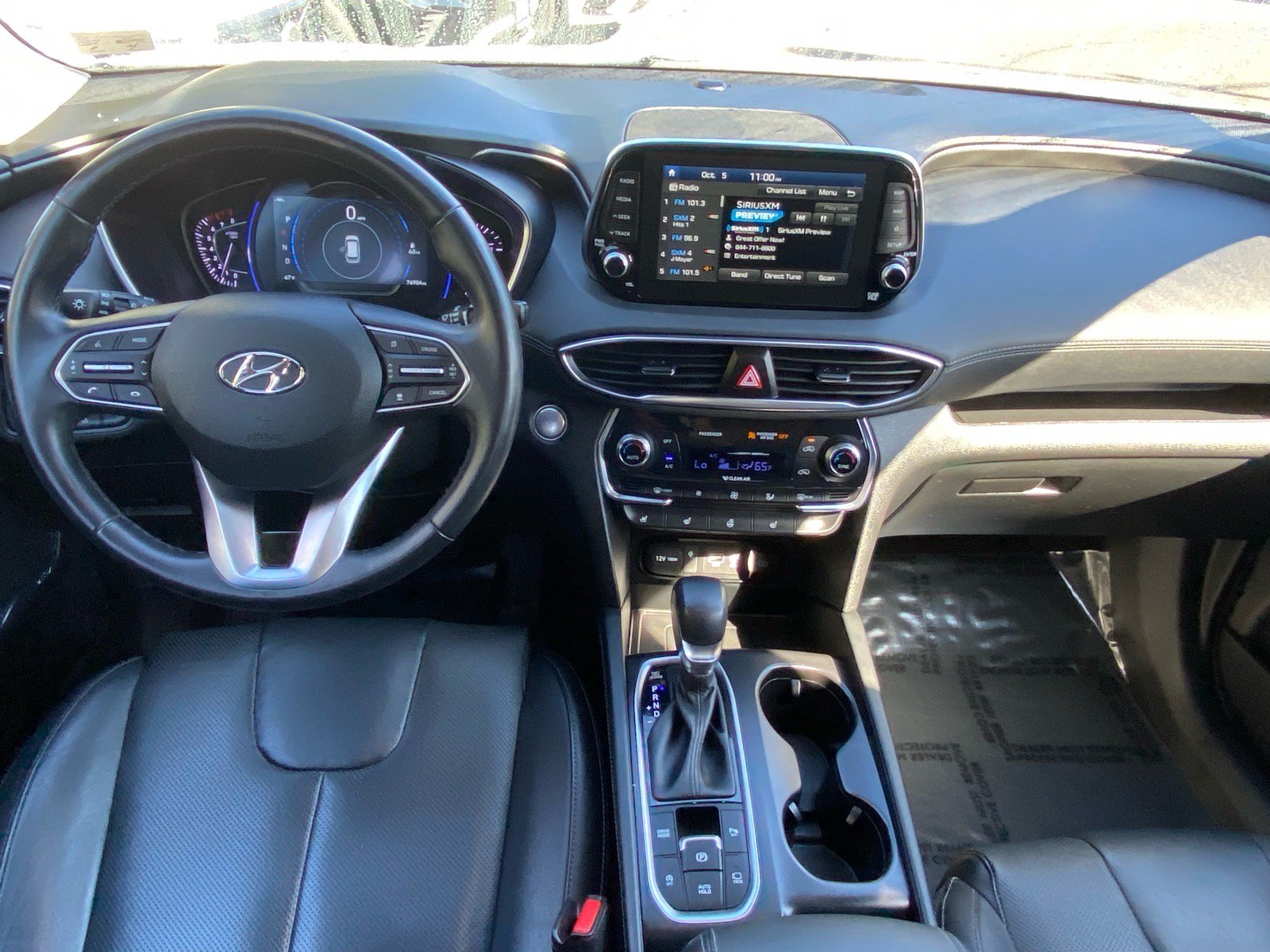 Used 2019 Hyundai Santa Fe FWD image 11