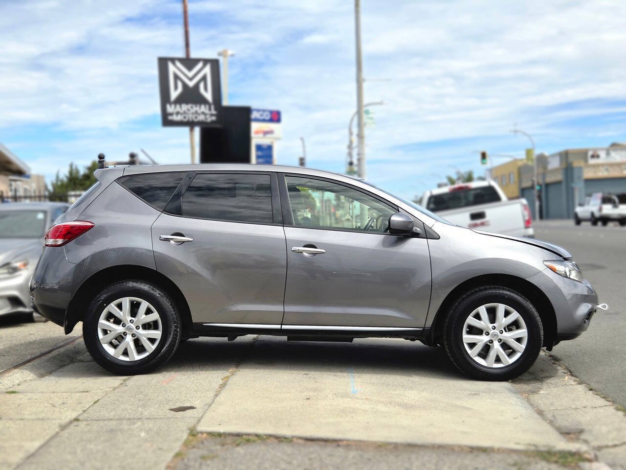 Used 2013 Nissan Murano S FWD image 3