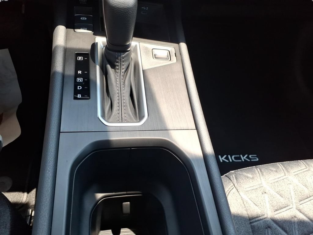 New 2026 Nissan Kicks SV w/ Cold Weather Package FWD image 21
