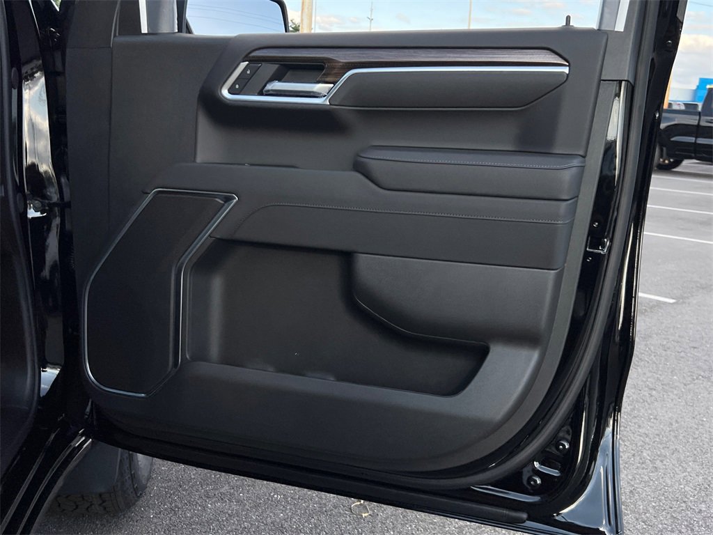 New 2026 Chevrolet Silverado 1500 LT image 9