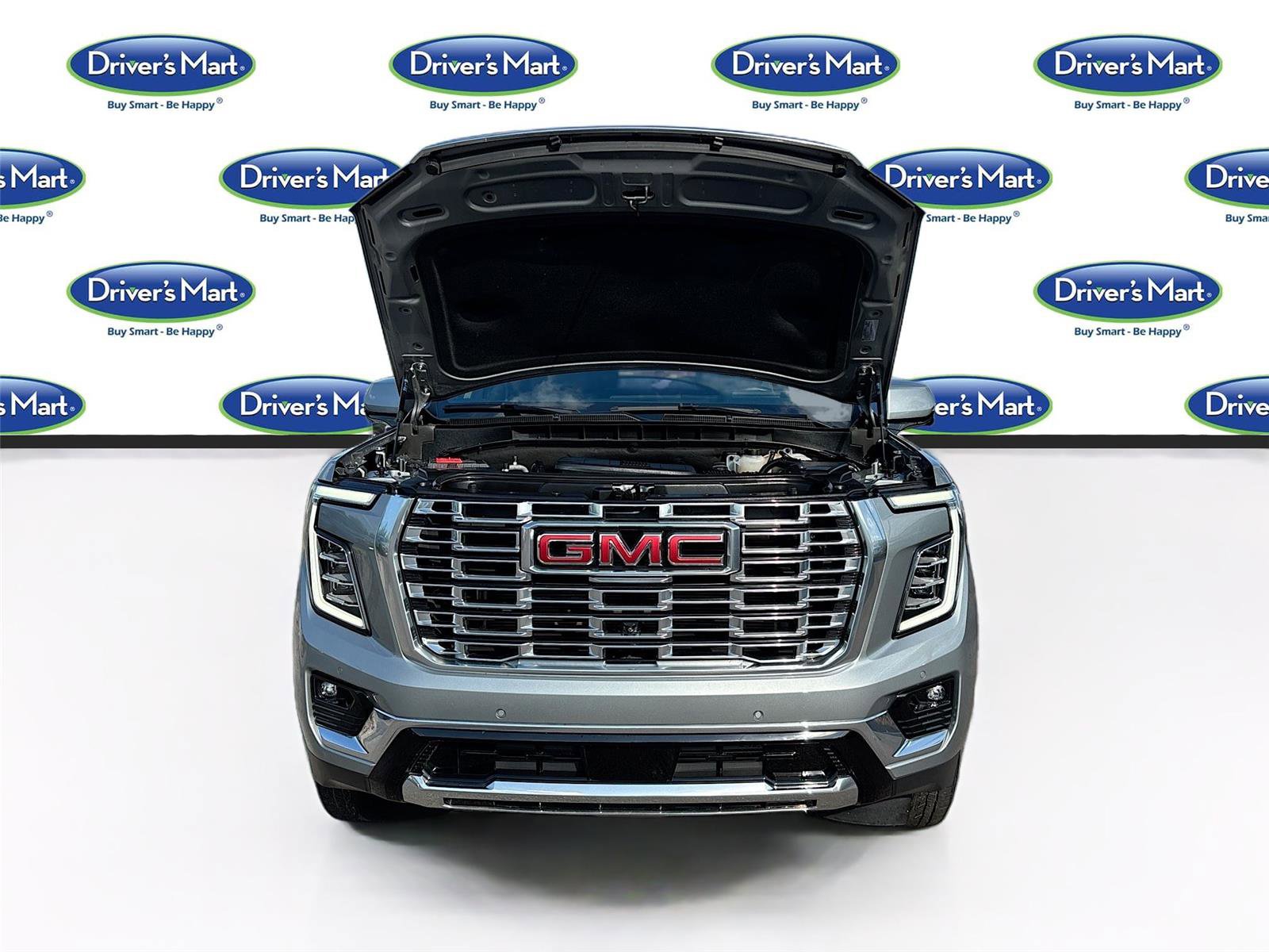 Used 2025 GMC Yukon Denali RWD image 35