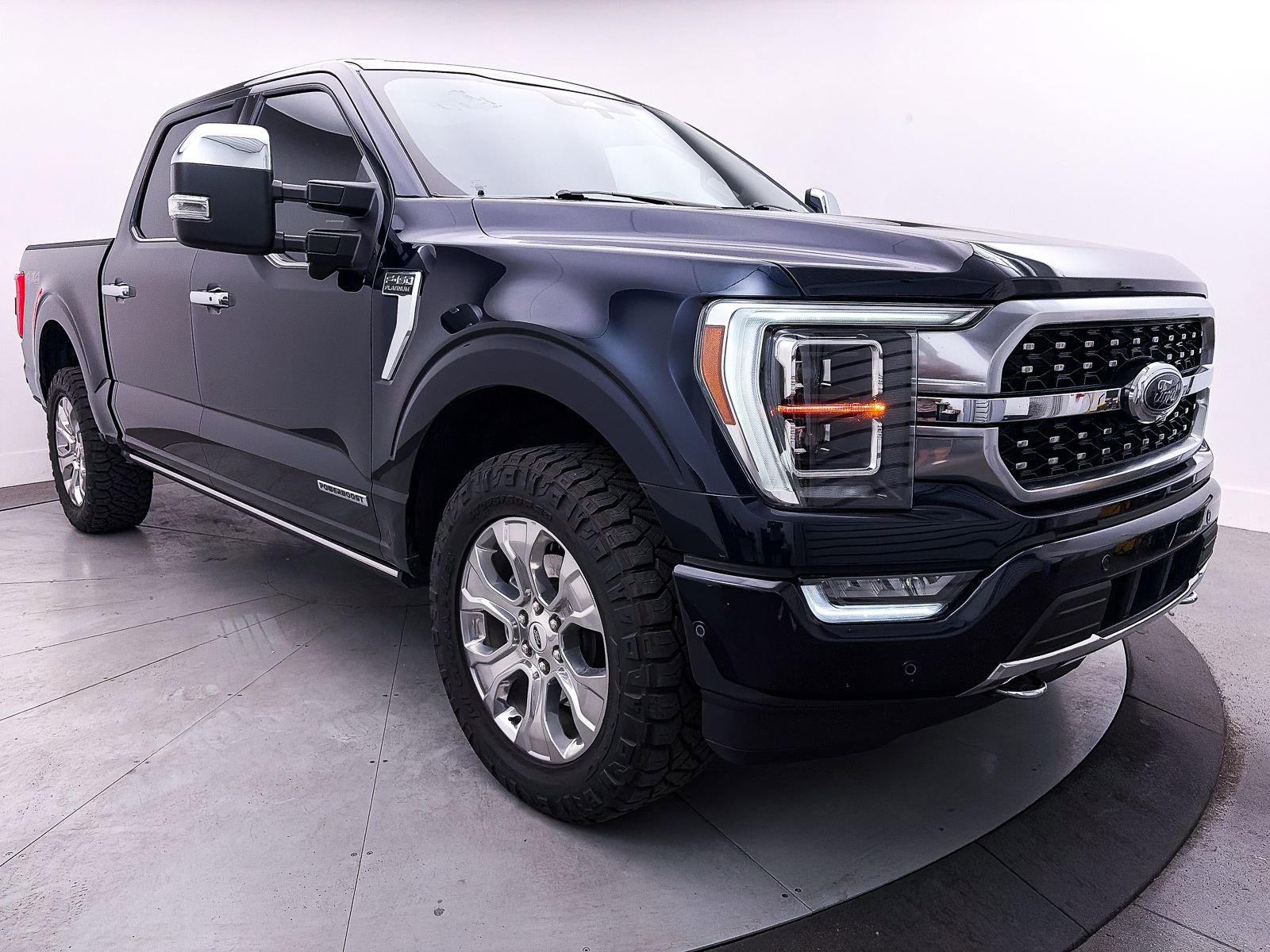 Used 2022 Ford F150 Platinum w/ Equipment Group 701A High image 11