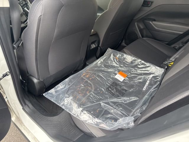 Used 2025 Subaru Crosstrek 2.0i Premium image 11