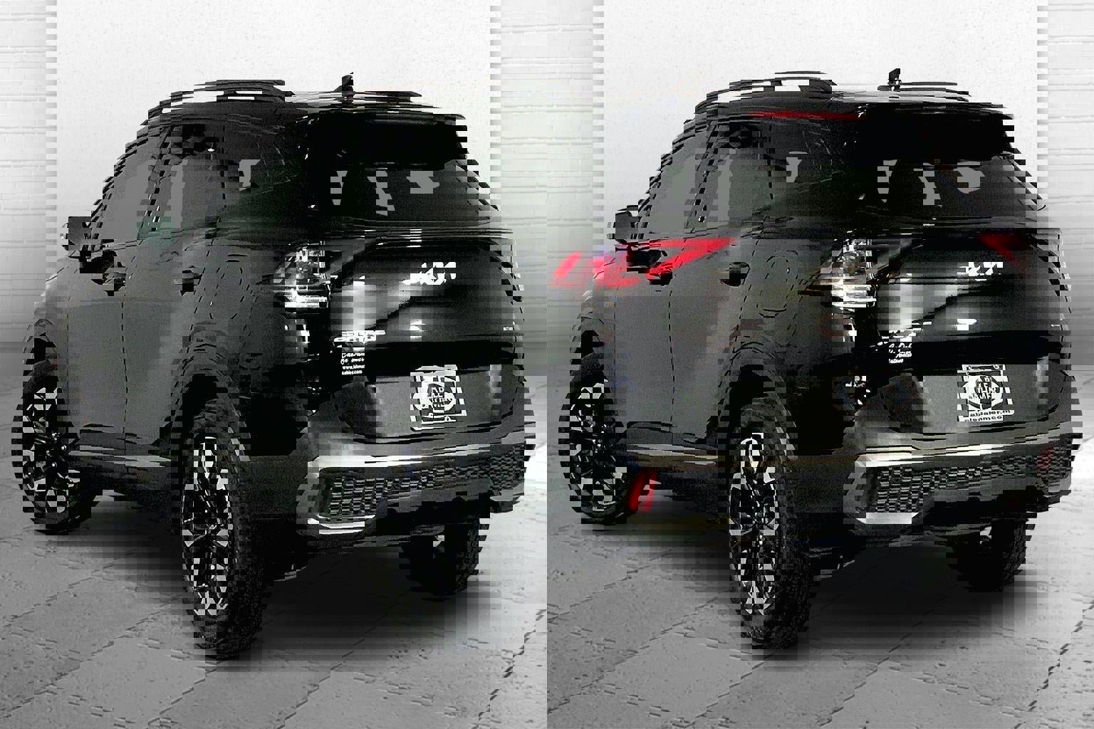 Used 2024 Kia Sportage X-Line w/ X-Line Premium Package image 11