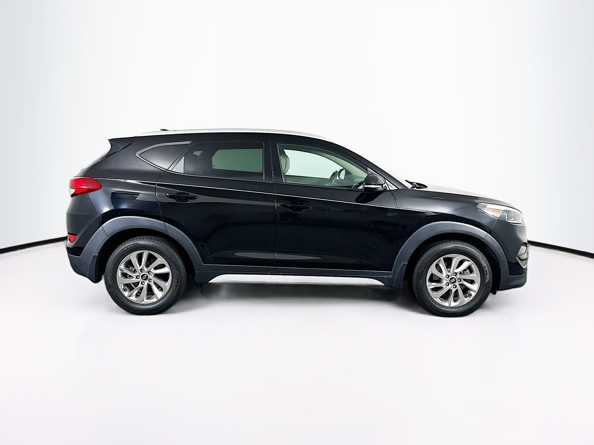 Used 2017 Hyundai Tucson SE Plus image 10