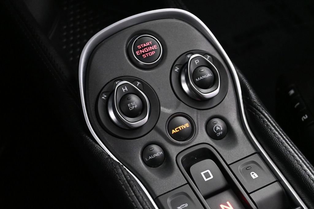 Used 2019 McLaren 570S Spider RWD image 29