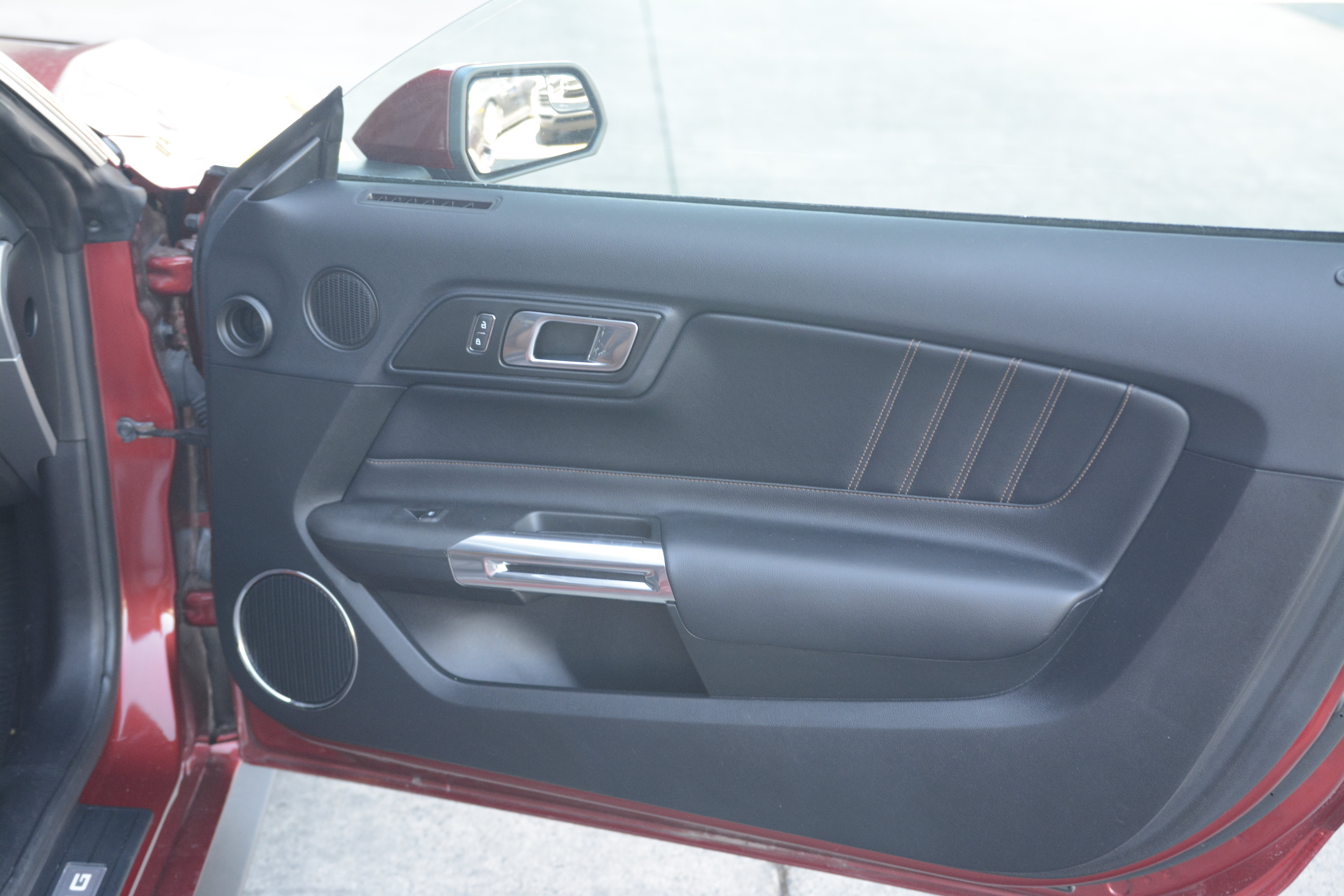 Used 2019 Ford Mustang Premium w/ Ford Safe & Smart Package RWD image 26