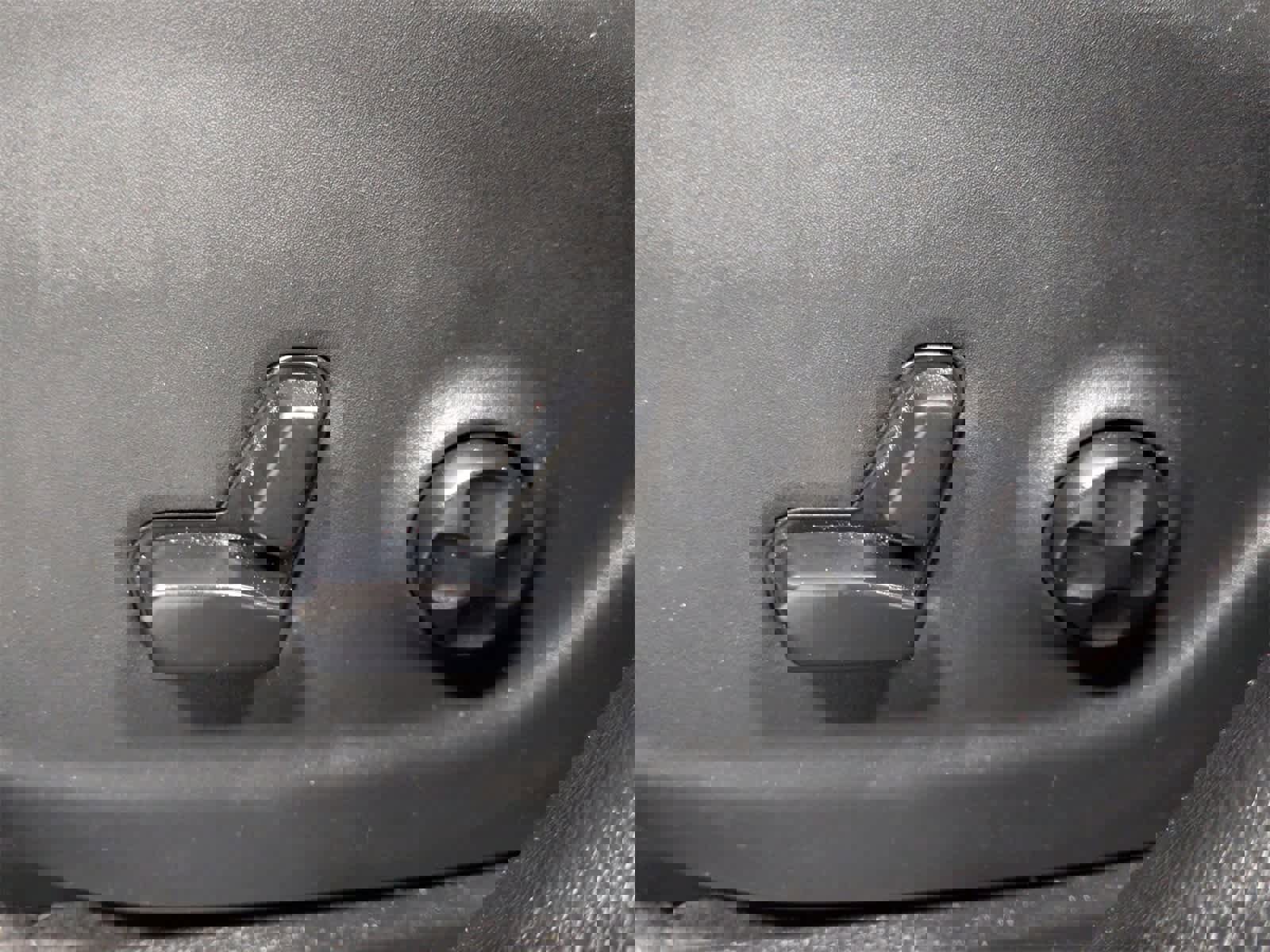 Certified 2019 Jeep Cherokee Trailhawk w/ Cold Weather Group image 18