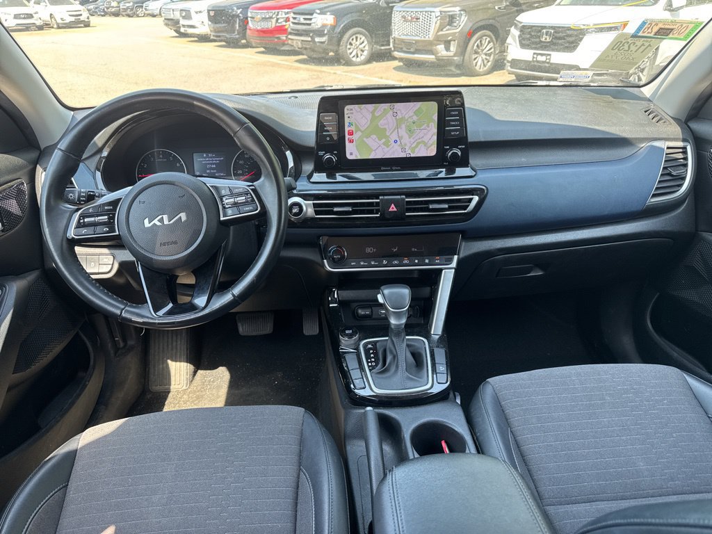Used 2023 Kia Seltos S FWD image 7