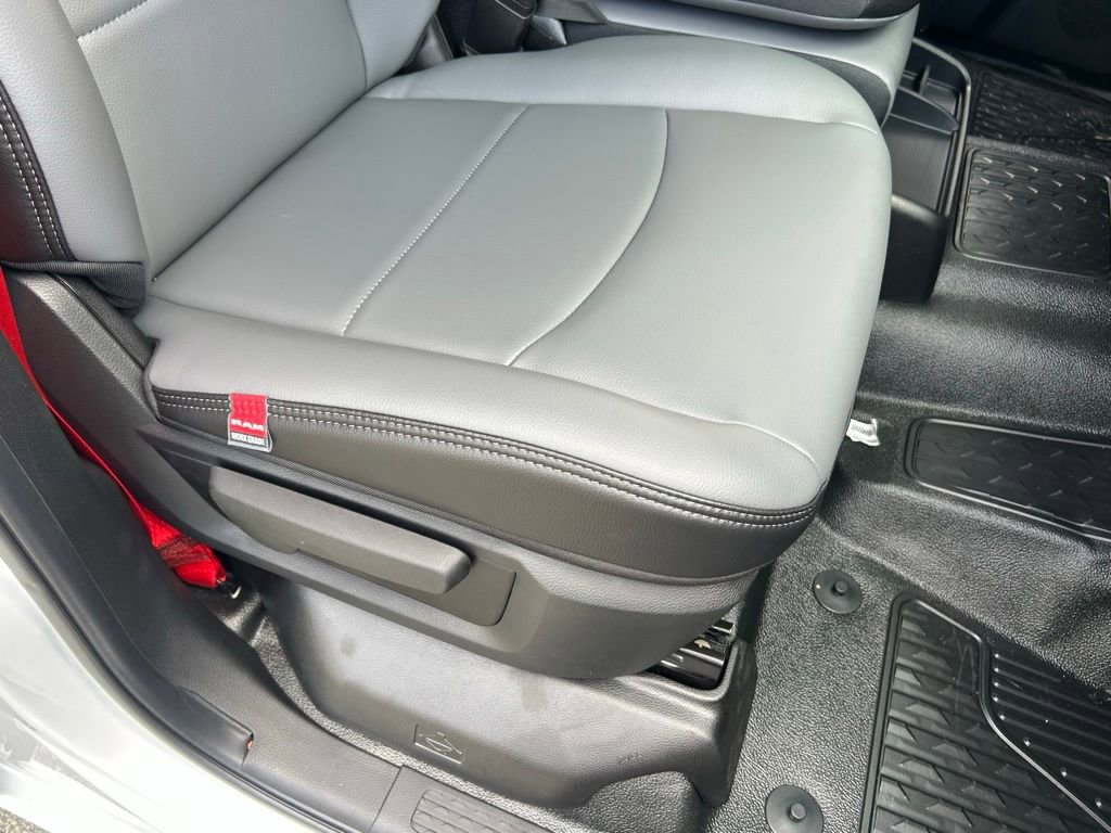 New 2025 RAM 5500 Tradesman w/ Max Tow Package image 38