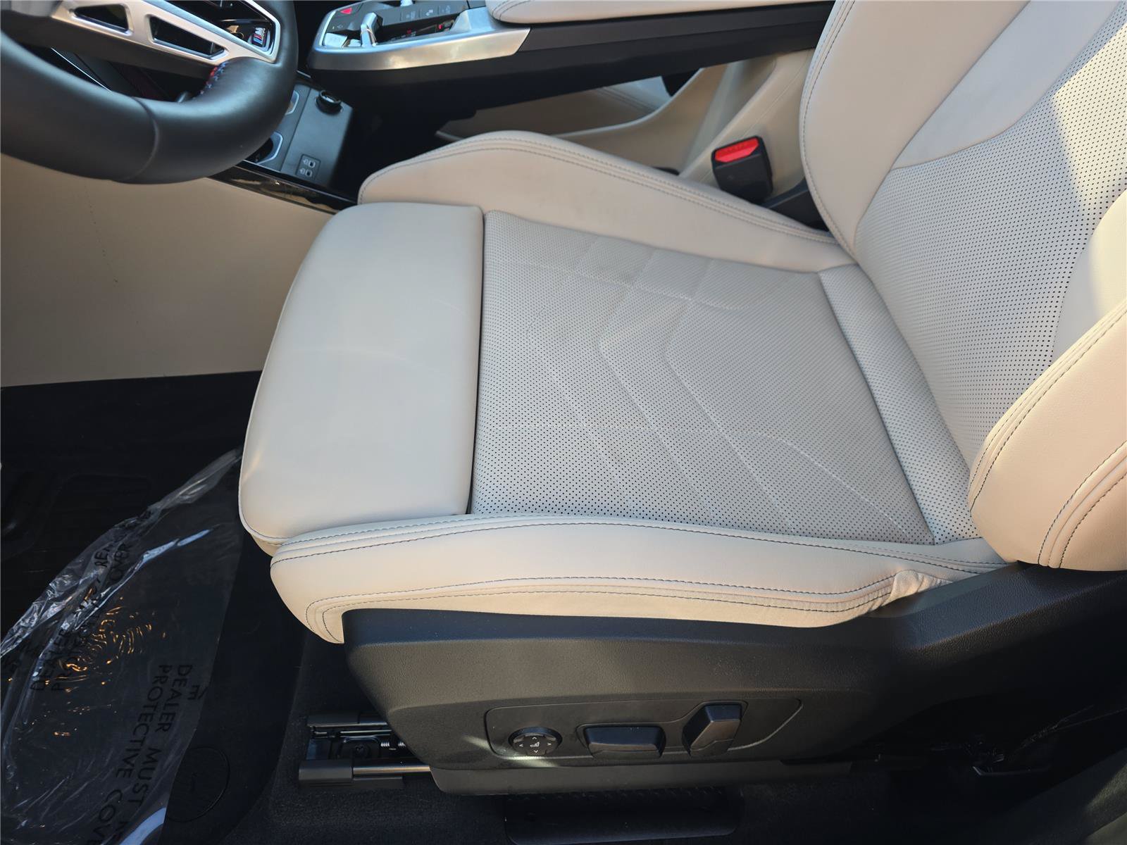 Used 2025 BMW X1 M35i w/ Premium Package AWD/4WD image 12
