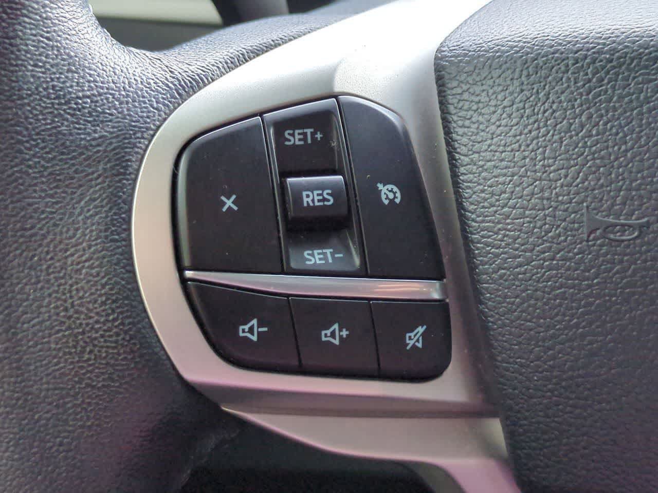 Used 2023 Ford Explorer XLT w/ Equipment Group 202A RWD image 24