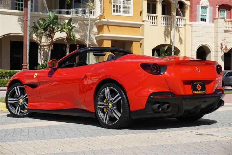 Used 2022 Ferrari Portofino M RWD image 38