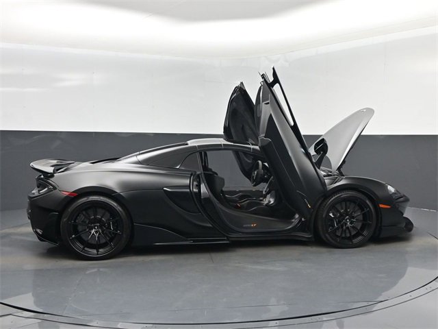 Used 2020 McLaren 600LT Spider image 54