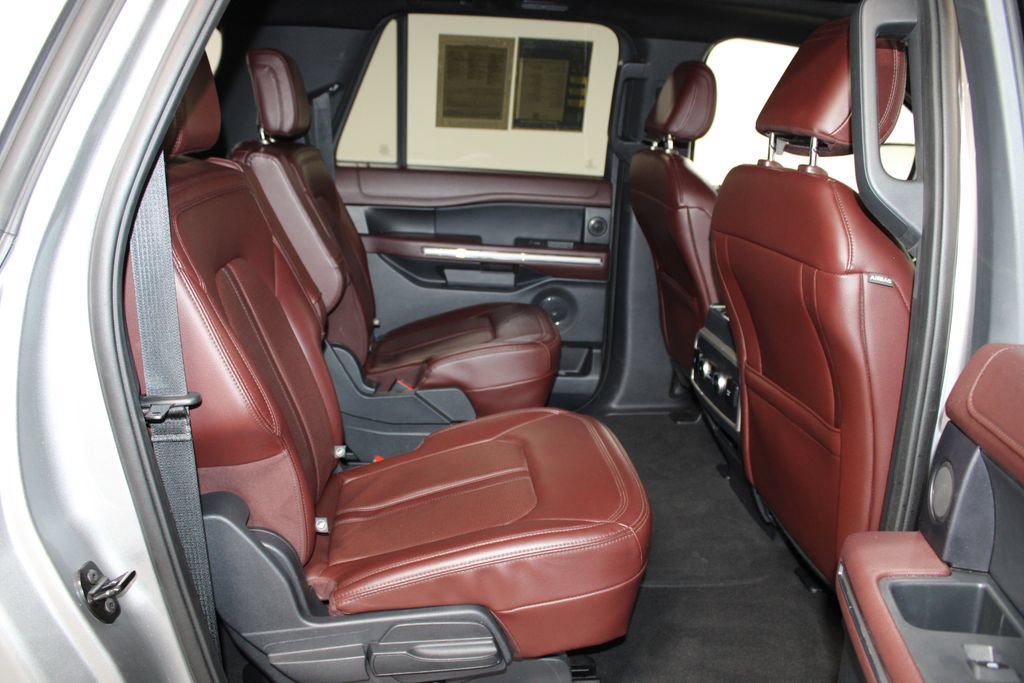 Used 2024 Ford Expedition Max Limited AWD/4WD image 33