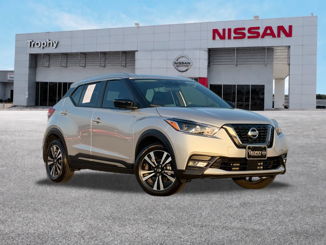 Certified 2020 Nissan Kicks SR