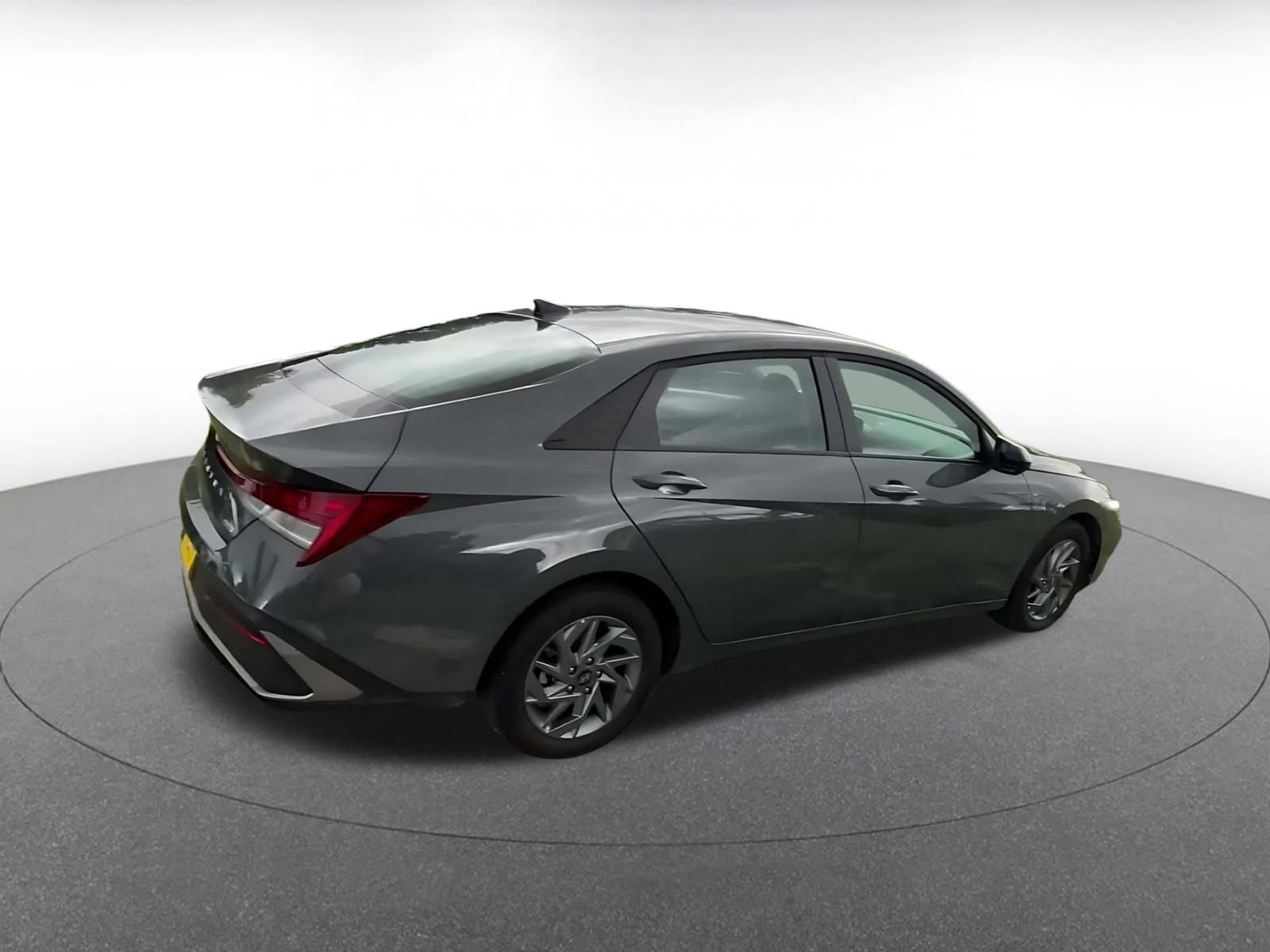 Used 2026 Hyundai Elantra Hybrid FWD image 15