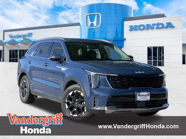 Used 2024 Kia Sorento S w/ Panoramic Sunroof Package FWD image 1