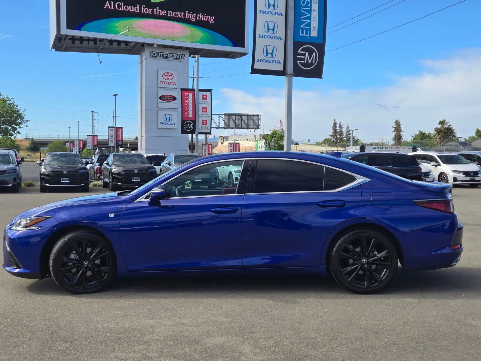 Used 2022 Lexus ES 350 F Sport w/ Accessory Package FWD image 4