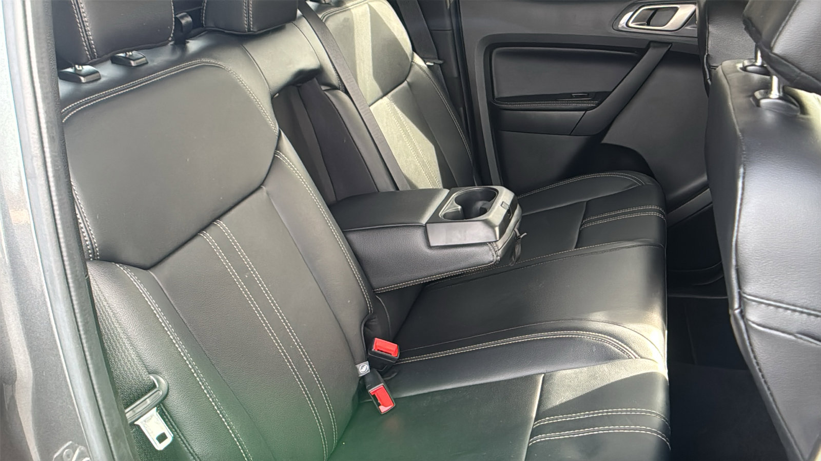 Used 2020 Ford Ranger Lariat w/ Trailer Tow Package image 17