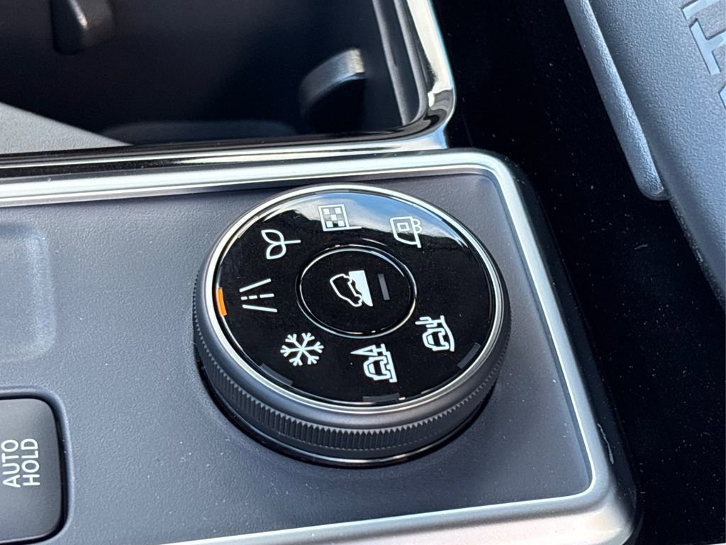 New 2025 Nissan Pathfinder SL image 26