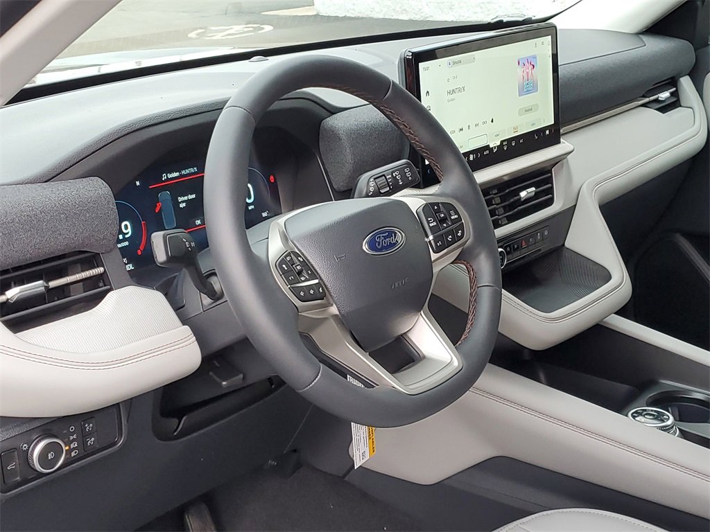 New 2026 Ford Explorer Active image 8