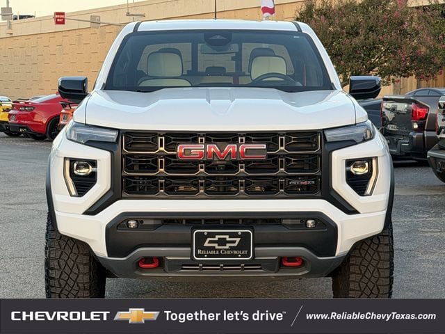 Used 2026 GMC Canyon AT4X AWD/4WD image 3