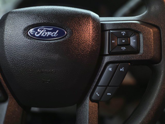Used 2022 Ford E-450 and Econoline 450 Super Duty RWD image 27