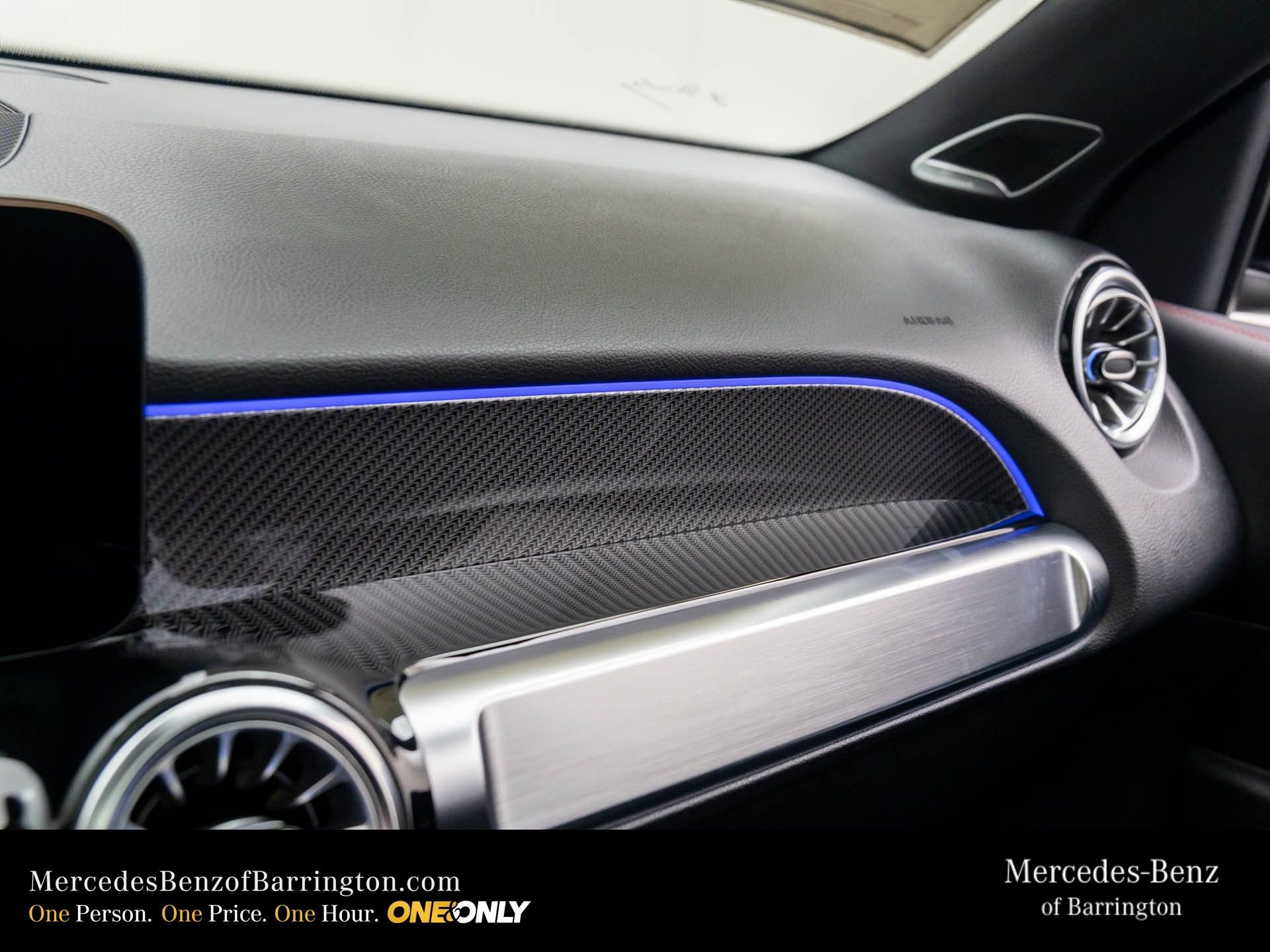 New 2026 Mercedes-Benz GLB 35 AMG 4MATIC image 24