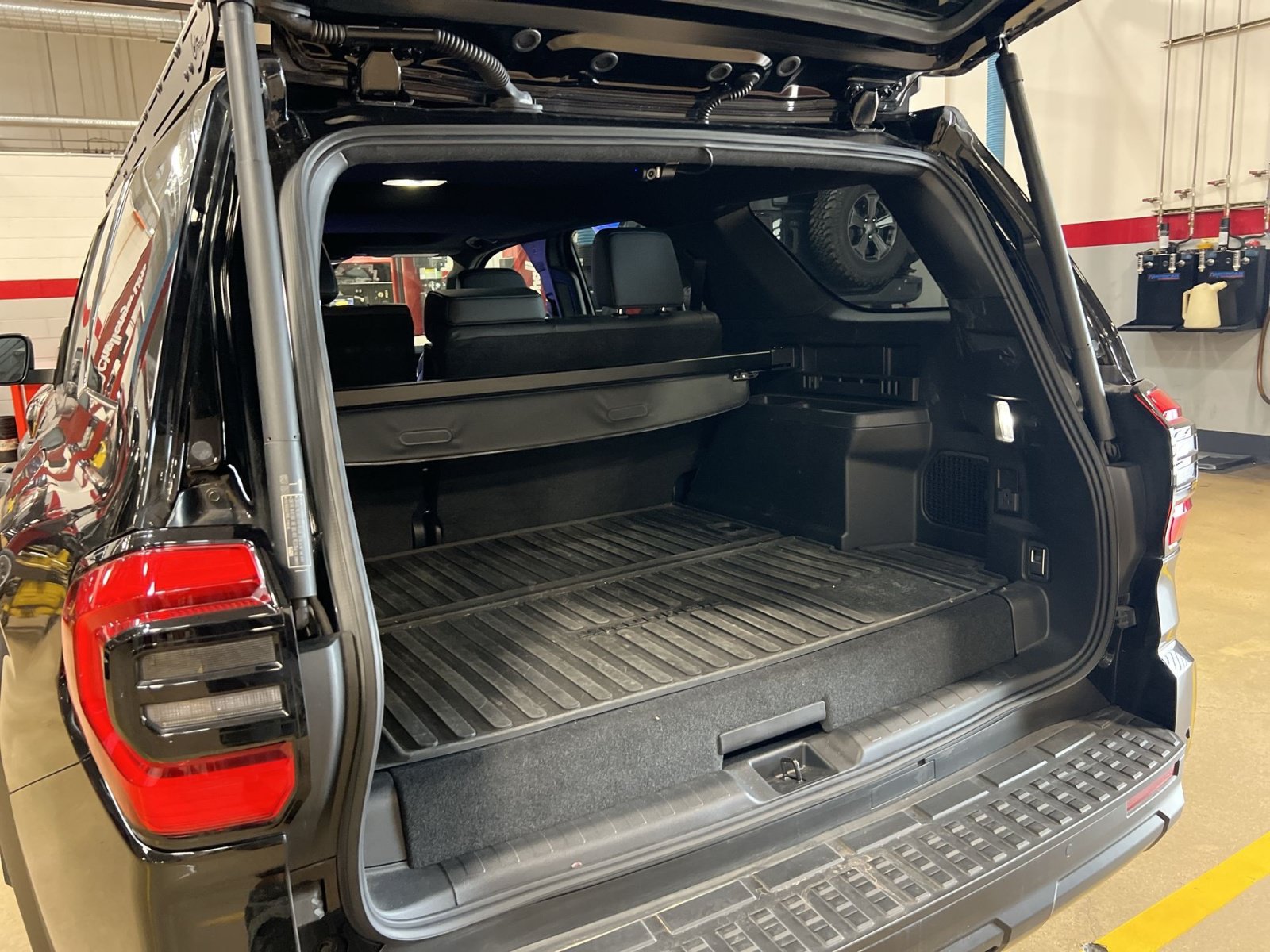 Used 2025 Toyota 4Runner TRD Off-Road Premium w/ Tow Technology Package AWD/4WD image 26