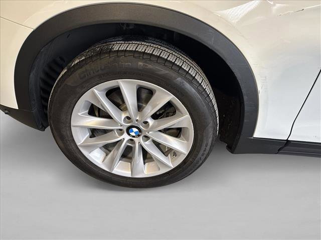 Used 2015 BMW X3 xDrive28d image 9