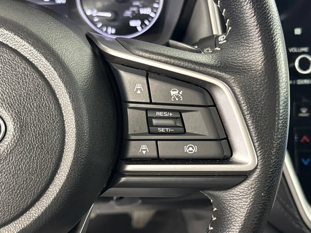 Used 2025 Subaru Outback Premium AWD/4WD image 19