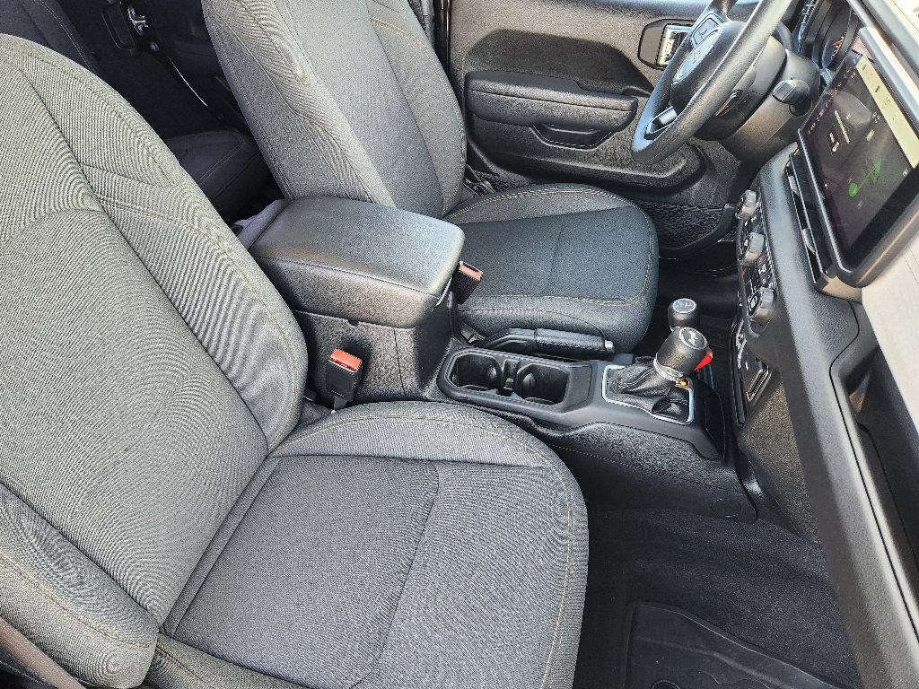 Used 2025 Jeep Wrangler Unlimited Sport image 14