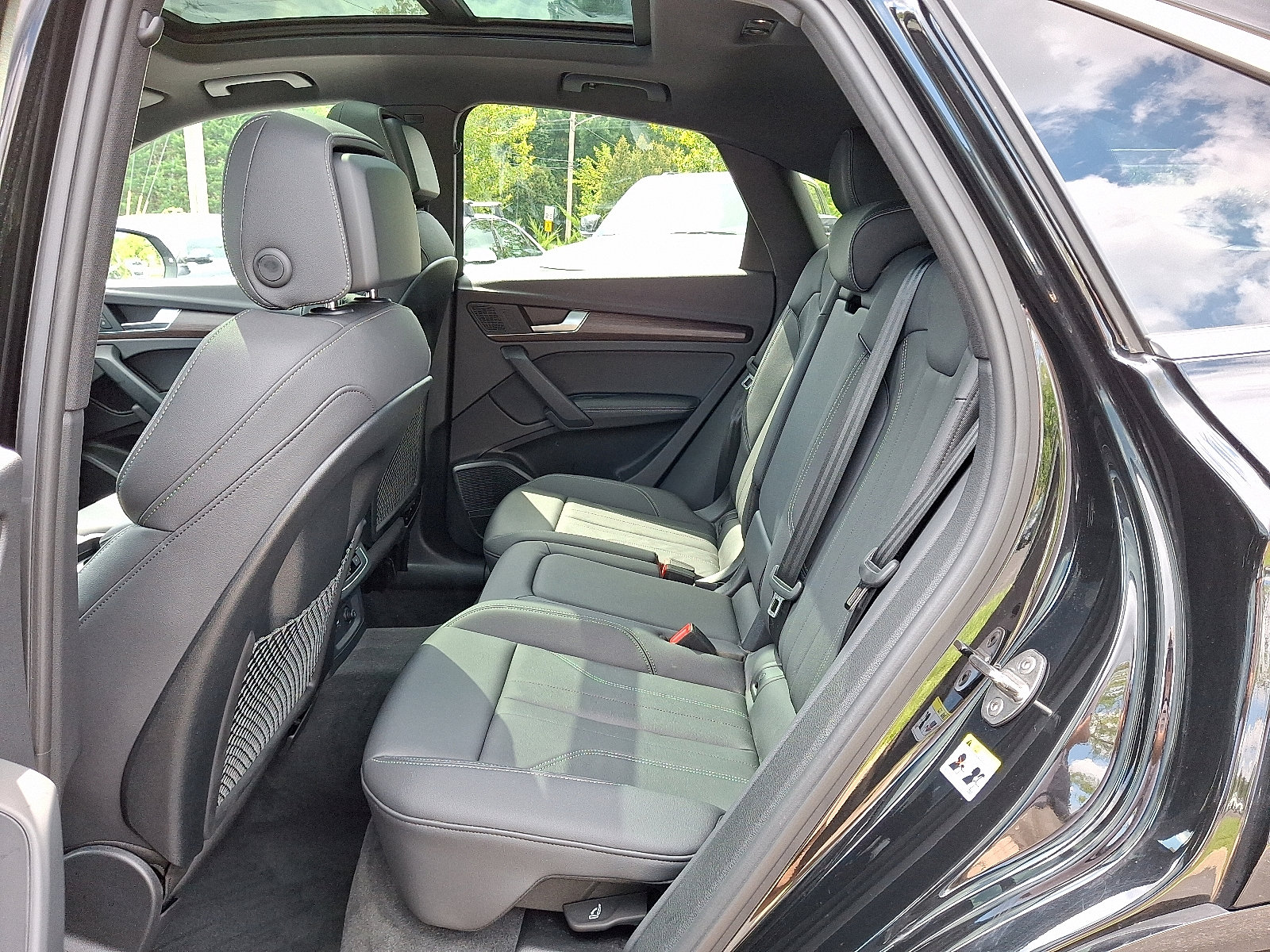 Certified 2024 Audi Q5 2.0T Premium Plus image 10